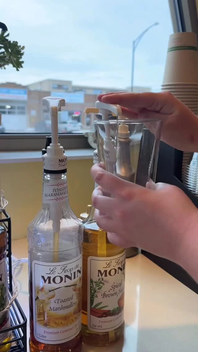 If you’re into cats with a little sweet and a little spicy, we’ve got the latte for you… ☕️ Swing by our Cat Café for this week’s drink special!

This week’s lineup:
🐾 Cinnamon Marshmallow Latte
🐾 Peppermint Bark Hot Cocoa 
🐾 Cranberry Pomegranate Soda

Feeling classic? Our regular menu is always brewing. Peek the menu or book your lounge time at treehouseanimals.org/cafe

#TreeHouseCats #Cafe #CatCafe #Chicago #Cats